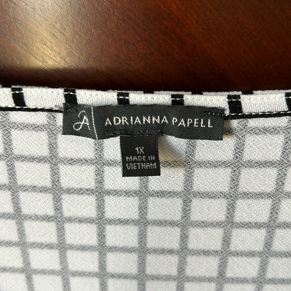 Women’s Lot of Dress Blouses NEW OR LIKE NEW. Size XL/1X/XXL - Picture 13 of 16